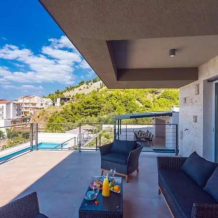 Diva With 7 Bedrooms, Heated Pool, Sauna And Fun Zone, Sea Views Villa *
